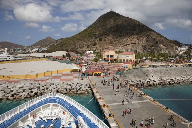 22 St. Maarten, CruiseTerminal.jpg